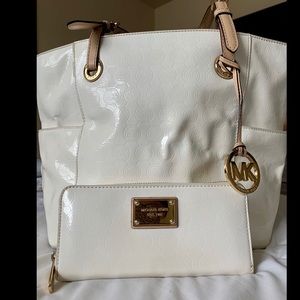 Michael Kors bag plus matching wallet!